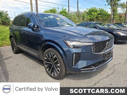 Certified 2025 Volvo XC90 B5 Plus AWD/4WD image 1
