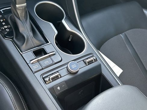 Used 2022 Kia K5 GT-Line image 37