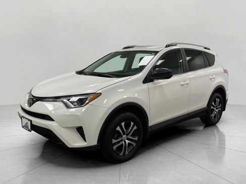 Used 2018 Toyota RAV4 LE w/ All Weather Liner Package AWD/4WD image 9