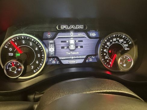 Used 2025 RAM 1500 Big Horn AWD/4WD image 20