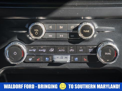 Used 2023 Ford F250 Lariat w/ Tow Technology Package image 16