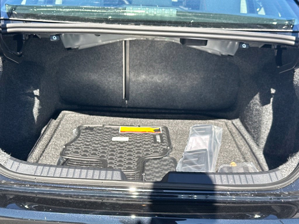 New 2027 Volkswagen Jetta SE FWD image 27