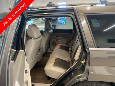 Used 2006 Jeep Grand Cherokee Limited image 21