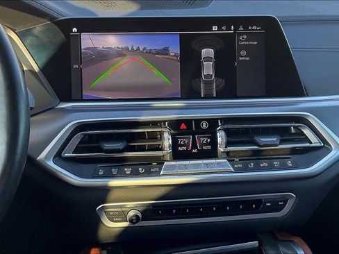 Used 2023 BMW X6 xDrive40i w/ M Sport Package image 9