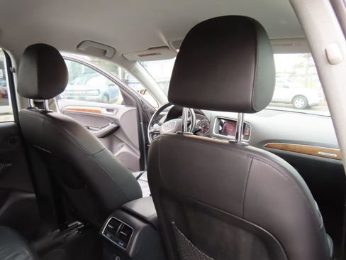 Used 2015 Audi Q5 2.0T Premium image 23
