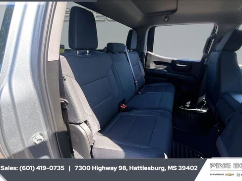 New 2026 Chevrolet Silverado 1500 Custom Trail Boss w/ LPO, Dark Essentials Package AWD/4WD image 21