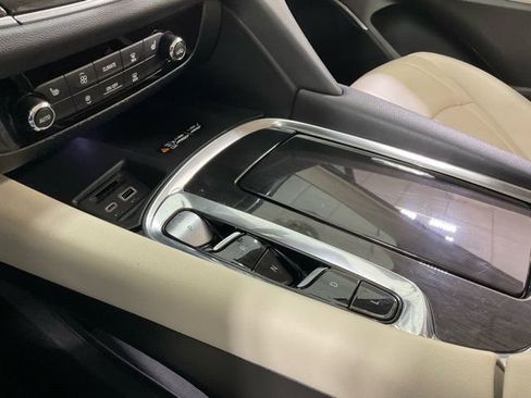 Used 2023 Buick Enclave Essence w/ Trailering Package, 5000 lbs. image 21