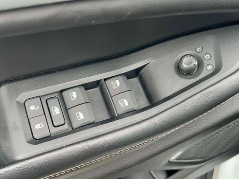 Used 2023 Jeep Grand Cherokee 4WD 4xe w/ Luxury Tech Group II image 20