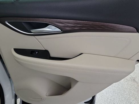 Certified 2023 Buick Envision Avenir AWD/4WD image 24