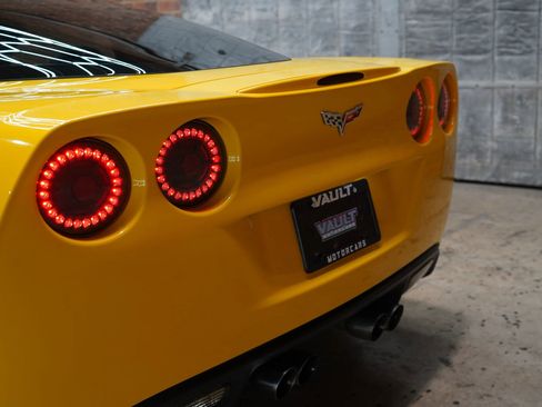 Used 2009 Chevrolet Corvette Coupe w/ Preferred Equipment Group image 68