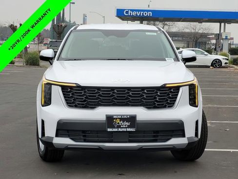 New 2026 Kia Sorento LX image 2