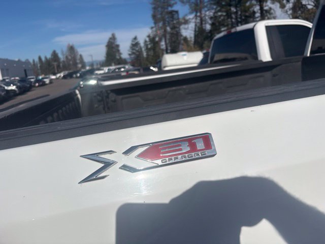Used 2021 GMC Sierra 1500 Elevation w/ X31 Off-Road Package AWD/4WD image 14