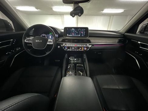 Used 2022 Kia Telluride SX w/ Nightfall Edition Package AWD/4WD image 21
