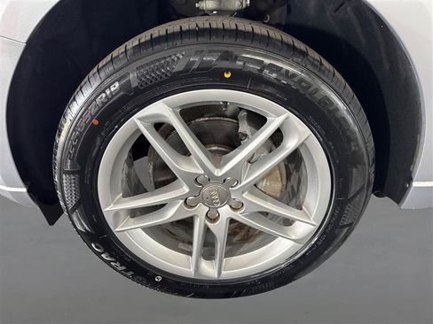 Used 2016 Audi Q5 2.0T Premium Plus w/ Technology Package AWD/4WD image 24