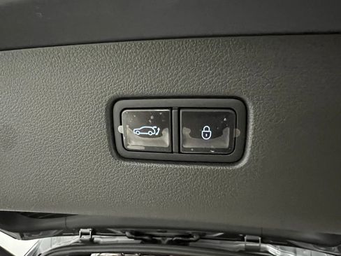 New 2026 Genesis GV80 3.5T Prestige AWD/4WD image 17