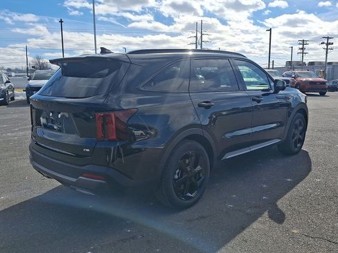 New 2026 Kia Sorento SX Prestige image 3
