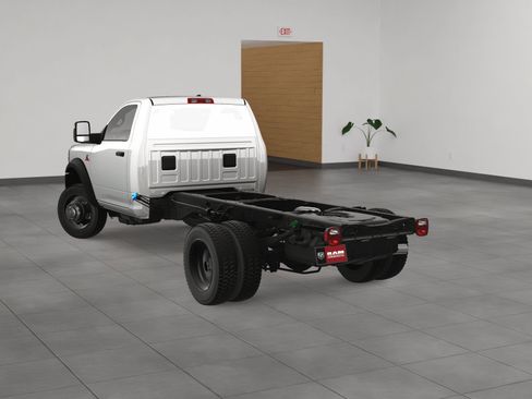 New 2025 RAM 5500 Tradesman image 4