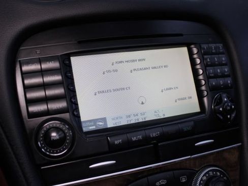Used 2007 Mercedes-Benz SL 550 image 19