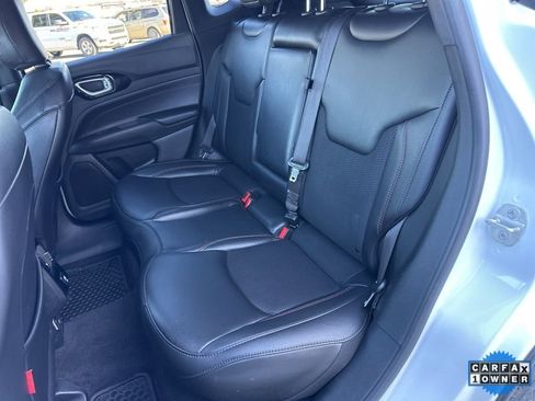 Used 2023 Jeep Compass Trailhawk image 40