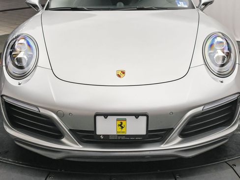 Used 2017 Porsche 911 Carrera S image 25