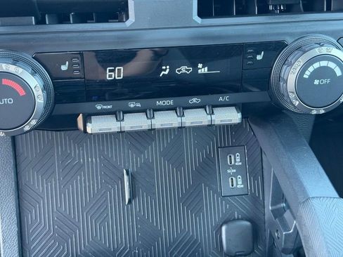 Used 2025 Toyota Tacoma TRD Sport AWD/4WD image 24
