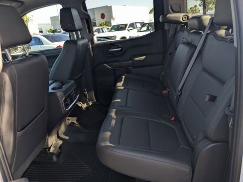 Used 2019 GMC Sierra 1500 SLT w/ SLT Premium Package image 11