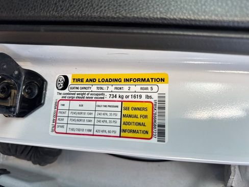 Used 2017 Ford Explorer FWD image 19