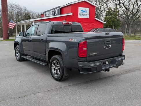 Used 2017 Chevrolet Colorado Z71 image 3