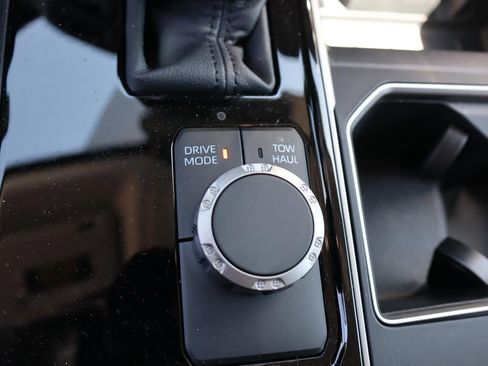 Used 2024 Toyota Tundra SR5 image 23