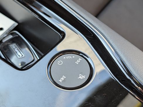 Used 2023 Audi e-tron GT Premium Plus image 62