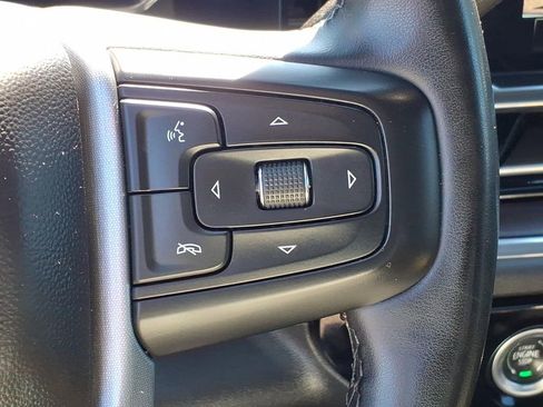 Used 2024 GMC Sierra 1500 SLT RWD image 9