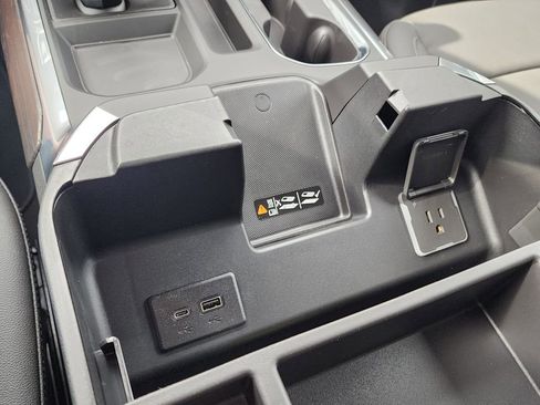 New 2026 GMC Sierra 1500 SLT w/ SLT Premium Plus Package image 34