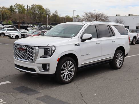 Used 2023 GMC Yukon Denali image 5