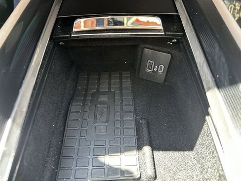 Certified 2023 Lincoln Corsair AWD w/ Equipment Group 101A image 25