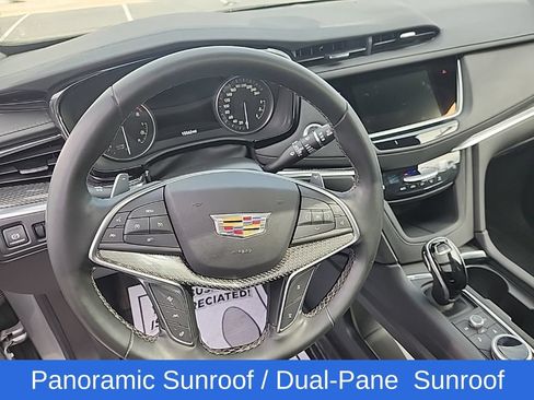 Used 2025 Cadillac XT5 Sportv w/ Technology Package AWD/4WD image 13