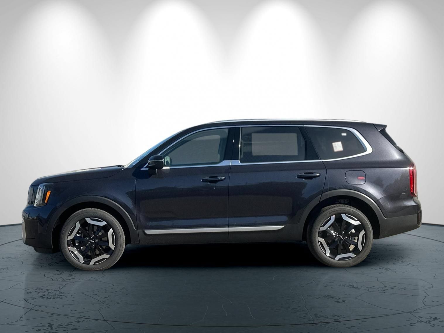 New 2025 Kia Telluride S FWD image 7