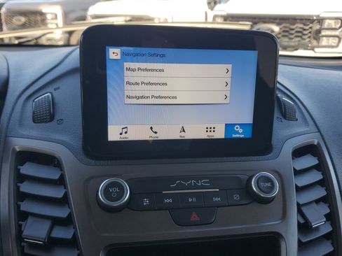 Used 2020 Ford Transit Connect XLT image 22