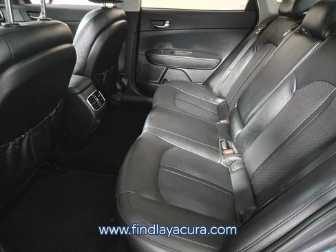 Used 2018 Kia Optima EX w/ Premium Package image 14