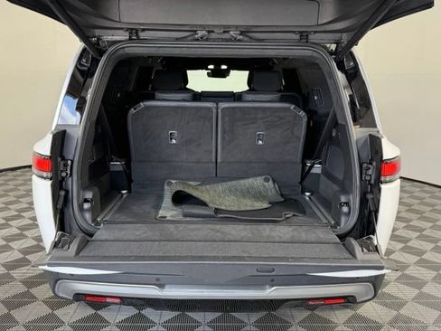 Used 2024 Rivian R1S Adventure AWD/4WD image 17