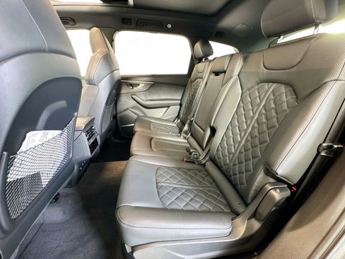 New 2026 Audi SQ7 Premium Plus image 21