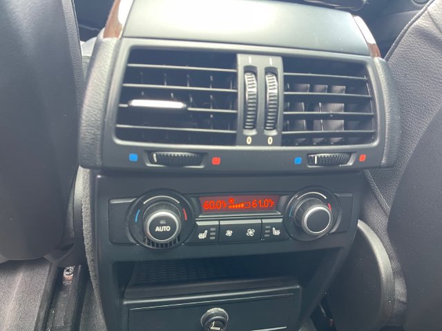 Used 2010 BMW X5 xDrive30i AWD/4WD image 29