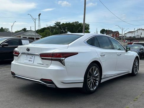 Used 2018 Lexus LS 500h AWD w/ Luxury Package image 10