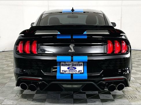 Used 2021 Ford Mustang Shelby GT500 w/ Technology Package image 4