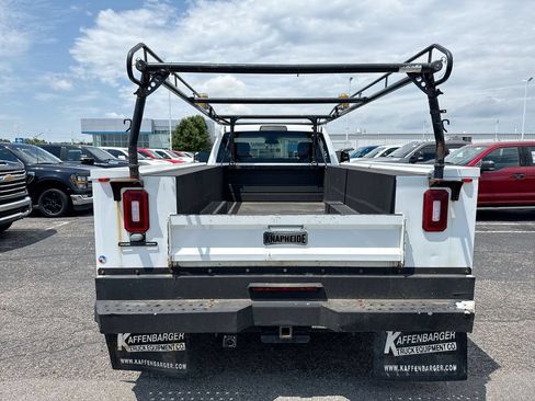 Used 2018 RAM 3500 Tradesman w/ Power & Remote Entry Group RWD image 4