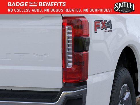 New 2026 Ford F250 Lariat w/ Lariat Premium Package AWD/4WD image 22