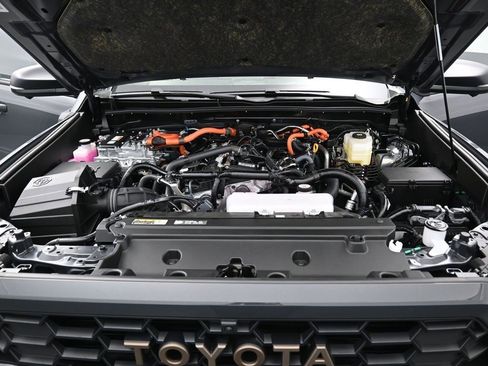 New 2026 Toyota 4Runner Trailhunter image 15