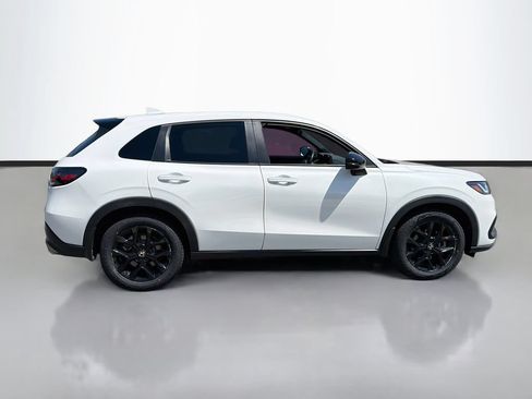 Used 2024 Honda HR-V Sport image 4