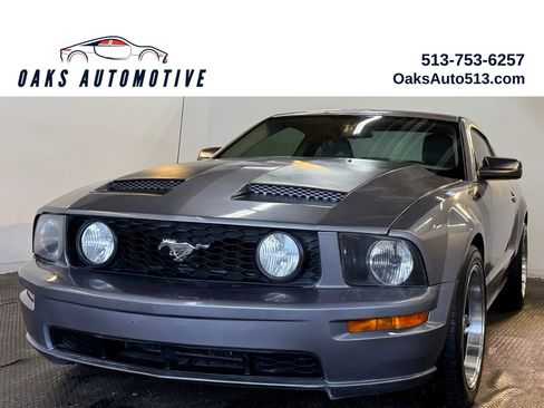 Used 2006 Ford Mustang GT Premium image 1