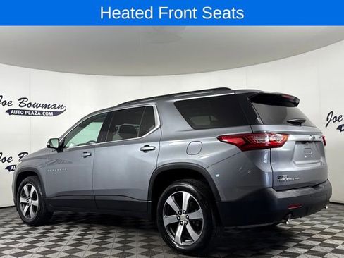 Used 2019 Chevrolet Traverse LT w/ LT Premium Package image 8