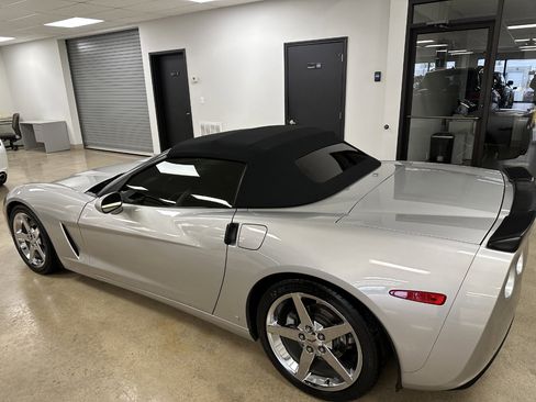 Used 2008 Chevrolet Corvette Convertible w/ Preferred Equipment Group image 9